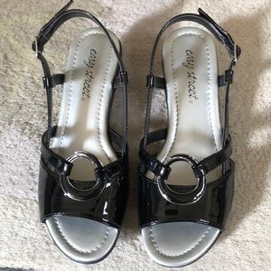 Black dress sandals